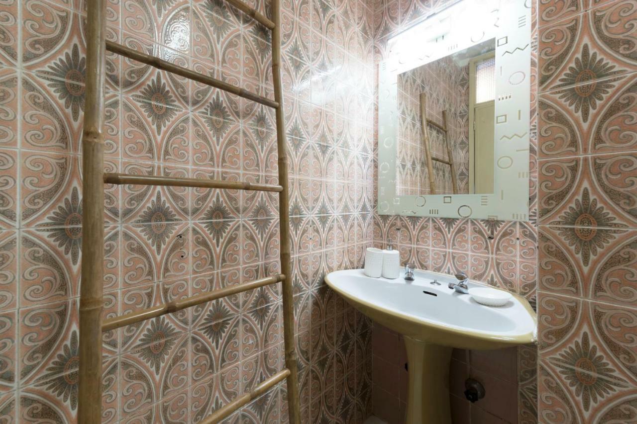 Lovelystay - Genuine Bonfim Balcony Flat Porto Eksteriør billede