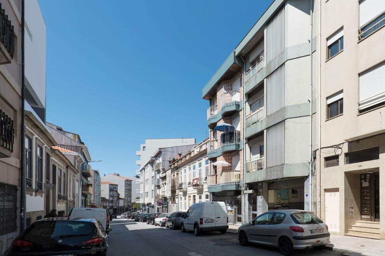 Lovelystay - Genuine Bonfim Balcony Flat Porto Eksteriør billede